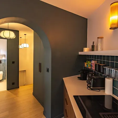 4 Guest - Hausmanian Flat Arc De Triomph Apartment Paris