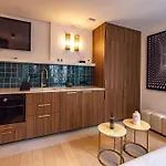 4 Guest - Hausmanian Flat Arc De Triomph Апартаменты *